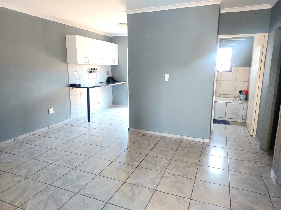 2 Bedroom Property for Sale in Moorreesburg Western Cape